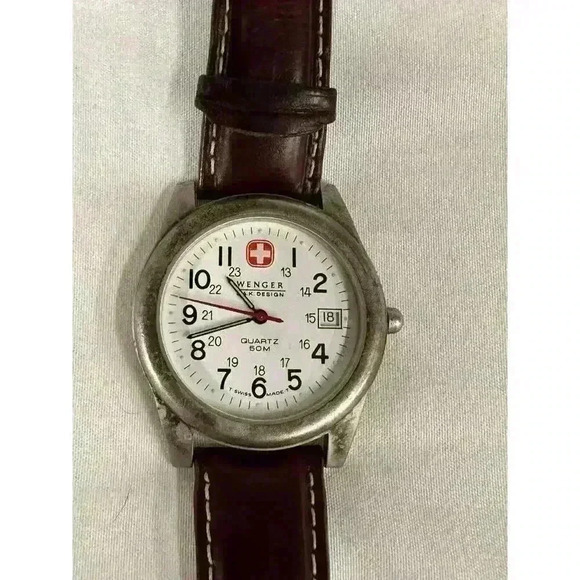 Swiss Army Wenger S.A.K Design Ladies Leather Band Watch Date Dial - Picture 6 of 10